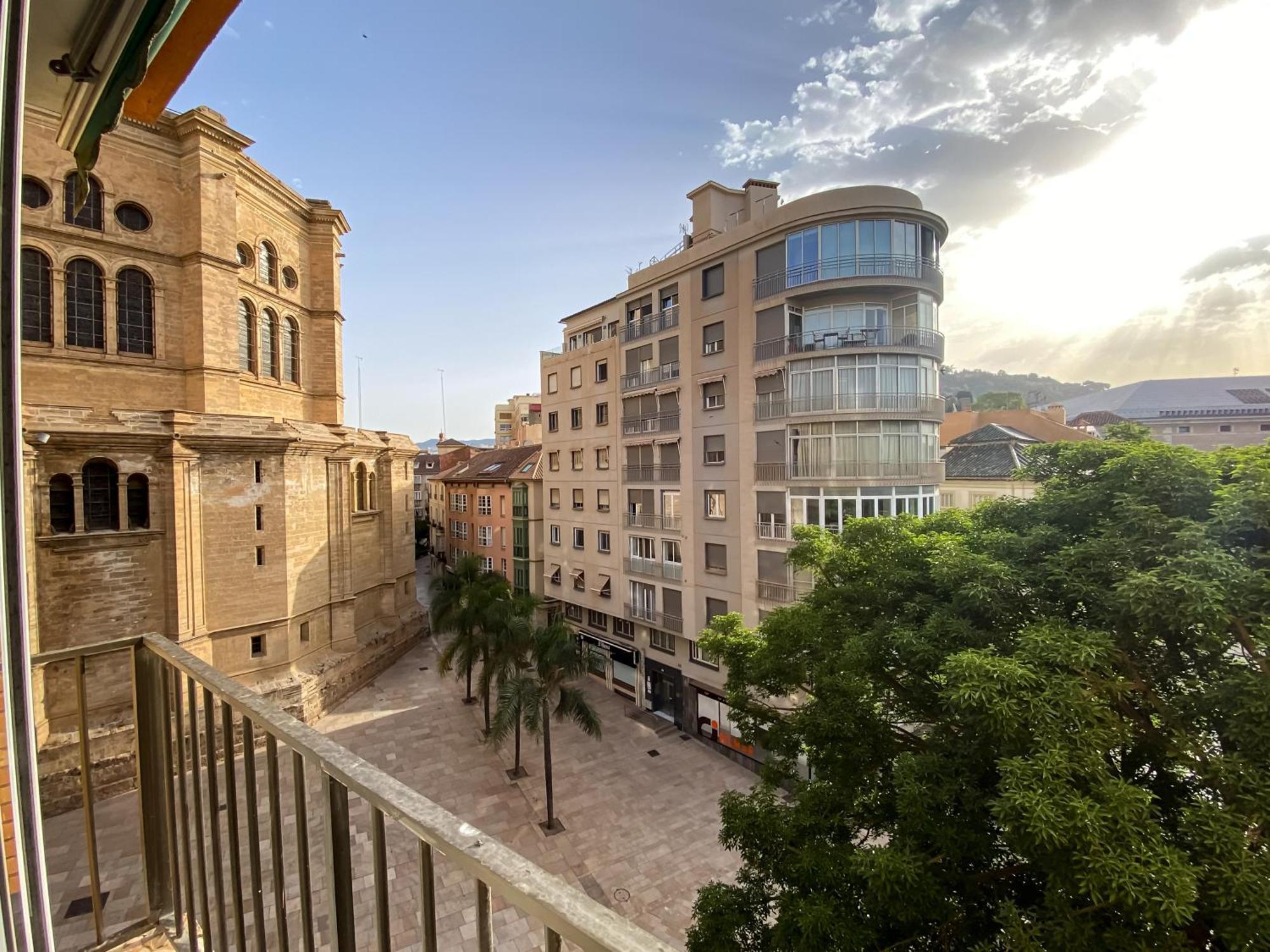 3 Rooms Y 3 Baths Y Aparcamiento Catedral Málaga Dış mekan fotoğraf