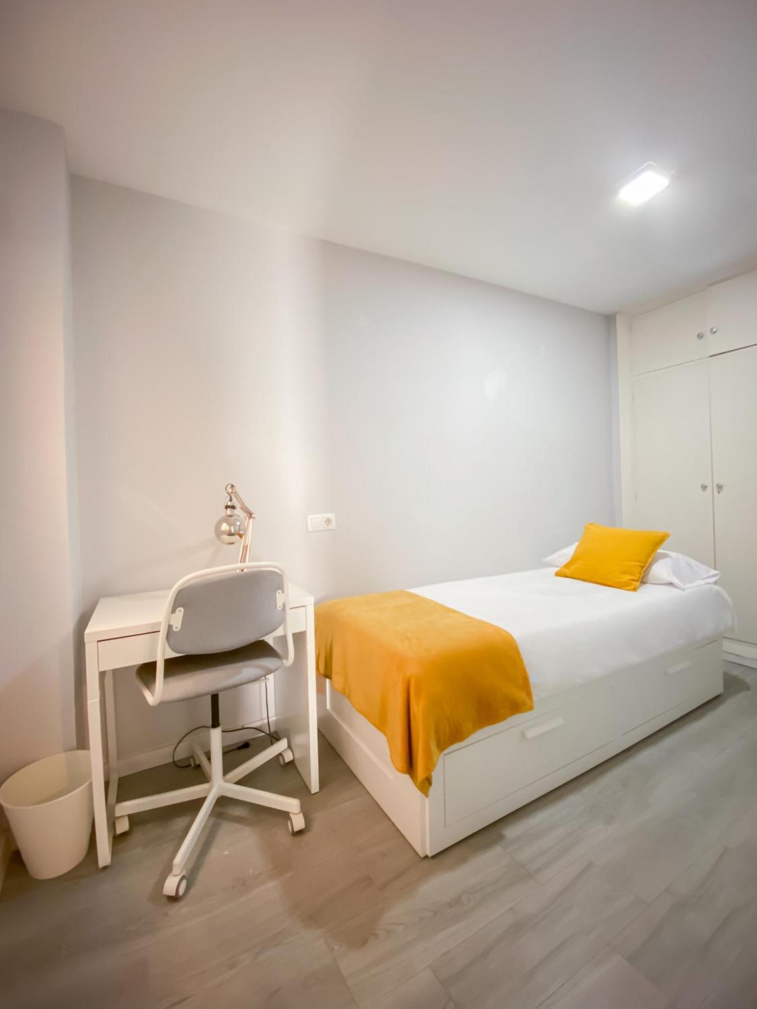 3 Rooms Y 3 Baths Y Aparcamiento Catedral Málaga Dış mekan fotoğraf