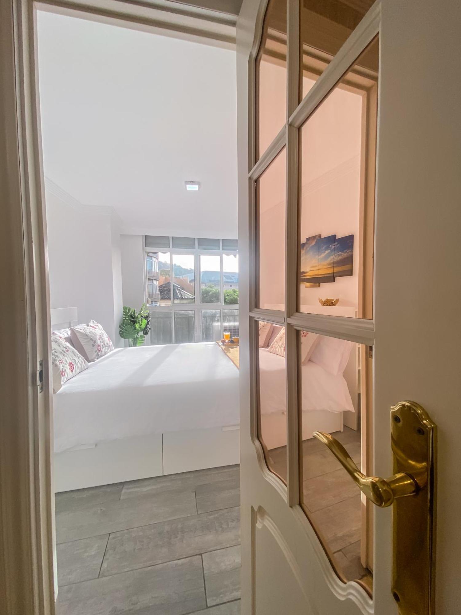 3 Rooms Y 3 Baths Y Aparcamiento Catedral Málaga Dış mekan fotoğraf