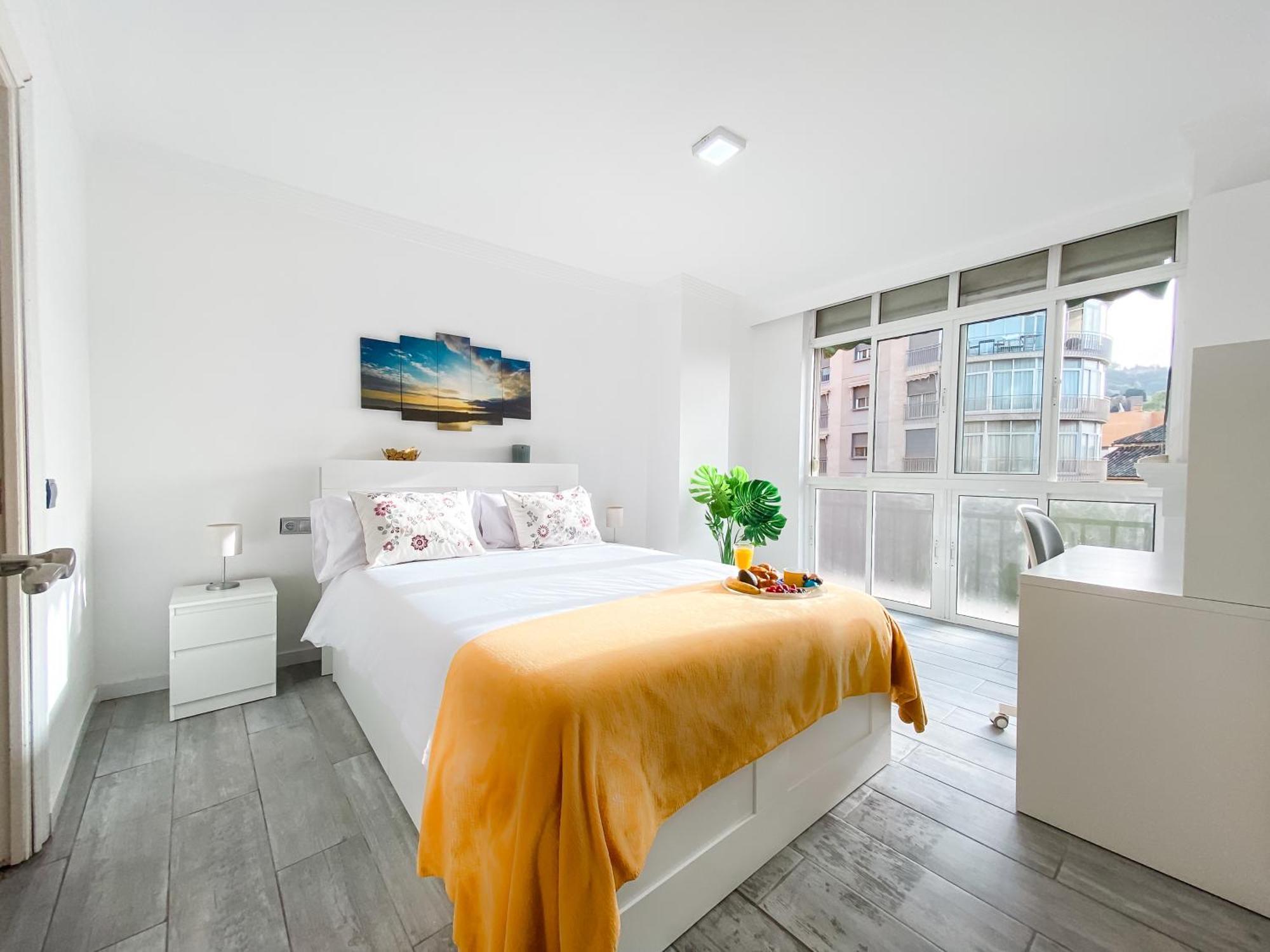 3 Rooms Y 3 Baths Y Aparcamiento Catedral Málaga Dış mekan fotoğraf